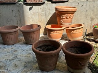Lote de 7 Macetas de Terracota y Plástico