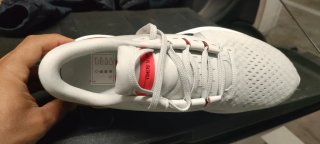 Tenis Nike Air Zoom Vomero 16