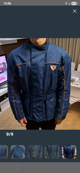 Chaqueta de moto azul con cinturón