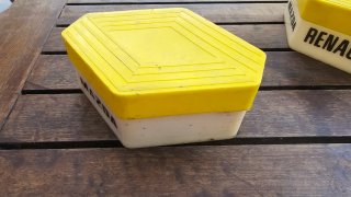 Caja bombilla forma Renault/Mazda