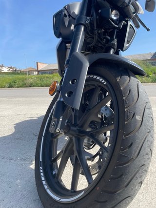 Yamaha MT 125 Negra