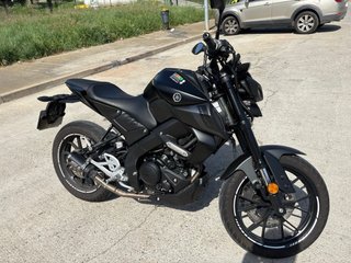 Yamaha MT 125 Negra