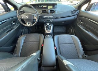 Renault Grand Scenic 2012