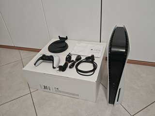 Sony PS5 con lettore CFI-1116A