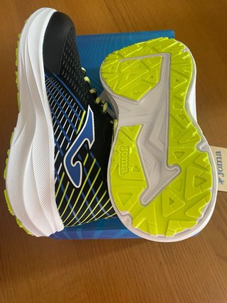 Zapatillas Joma Cross Talla 36 Negras y Verdes