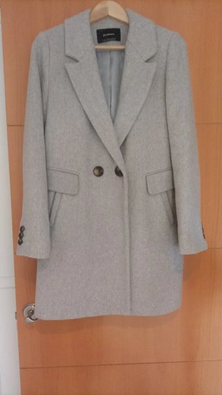Abrigo Stradivarius Gris Doble Botonadura