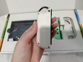 Nintendo Switch Edizione Animal Crossing