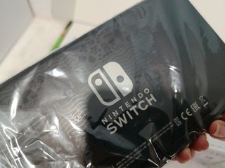 Nintendo Switch Edizione Animal Crossing