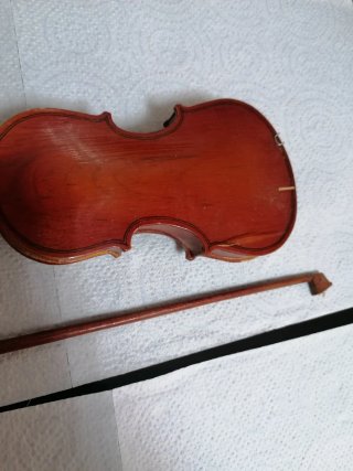 Mini violín vintage con estuche
