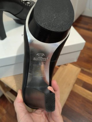 Sandalias Farrutx Talla 39 Piel Tachuelas