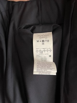 Traje Armani Talla 54 Azul Nuevo con Etiqueta