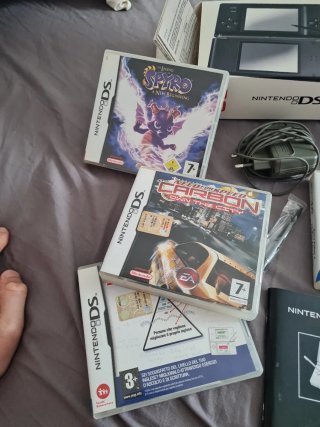 Nintendo DS Lite Completa + Juegos