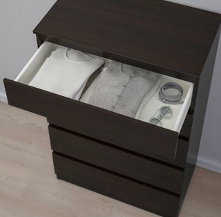 Cómoda 5 cajones madera oscura Negociable