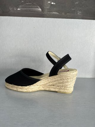 Sandalias cuña  7 cm negras talla 36