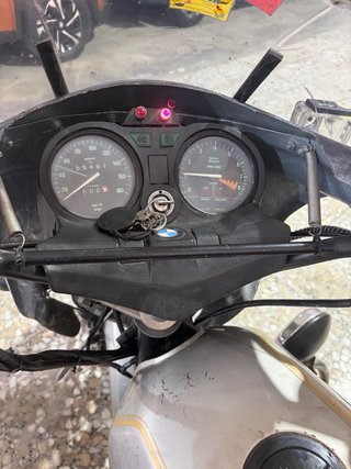 BMW R45 Clásica Plata