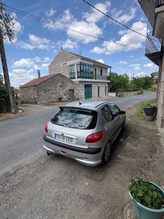 Peugeot 206 2003