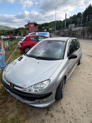 Peugeot 206 2003