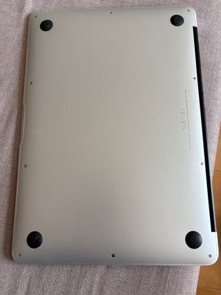 MacBook Air 13” 2015 8GB RAM Plata en buen estado
