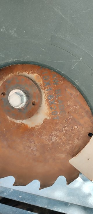 Sierra ingletadora profesional