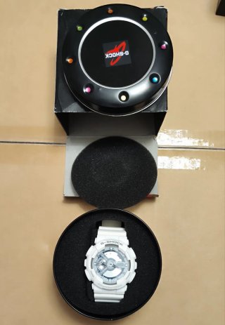 Casio G-Shock GA-110C Blanco