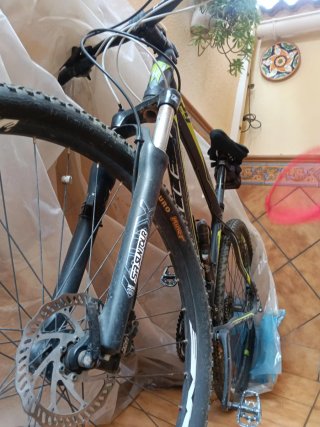 Bicicleta 29 Aluminio Talla M p punto recién hecha