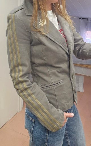 Blazer Adidas caqui Talla XS