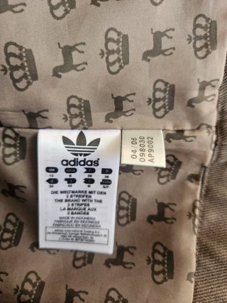 Blazer Adidas caqui Talla XS
