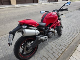 Ducati Monster 696 Roja 2009
