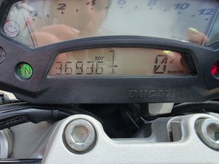 Ducati Monster 696 Roja 2009
