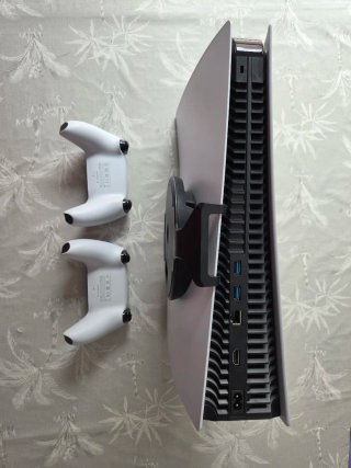 PlayStation 5 + 2 Mandos