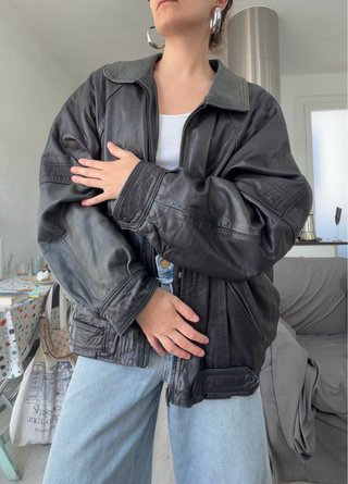 Chaqueta de cuero negra