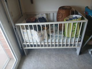 Culla bianca per bambini