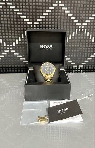 Reloj Boss Caballero Dorado