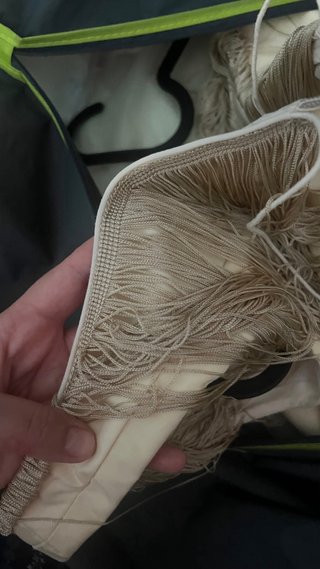 Traje de flamenca sin estrenar beige con volantes