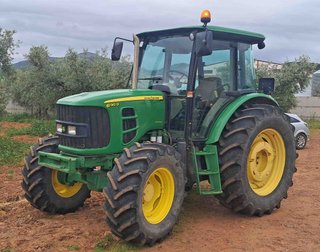 John Deere Evolution 6130 D.