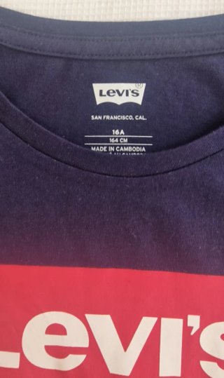 Camiseta Levi's Azul Logo Rojo Talla 16 años