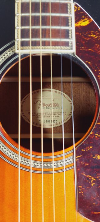 Guitarra Electroacústica Fender Emory Ron Loyalty