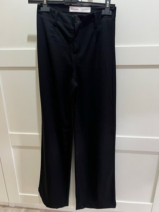 Pantalón vestir negro Bershka