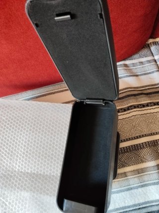 Reposabrazos universal coche