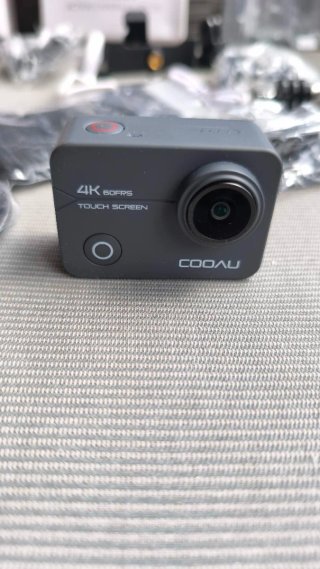 Cámara COOAU 4K 60fps + Accesorios Buceo