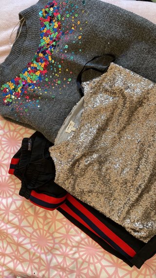 Conjunto Ropa Brillante Gris y Dorado