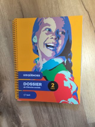 Seqüències dossier. Ciències socials 2 ESO