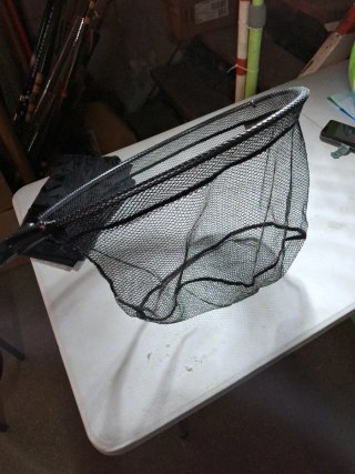 Sacadora de pesca negra