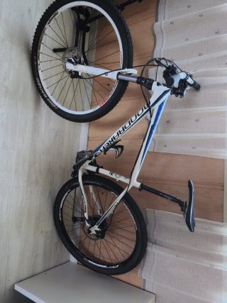Bicicleta MTB 29 Mondraker Blanca