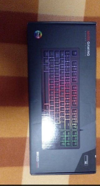 Teclado Gaming RGB Negro y blanco