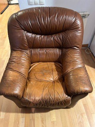 Butaca individual de cuero marrón