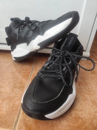 Zapatillas Adidas Streetcheck Negras y