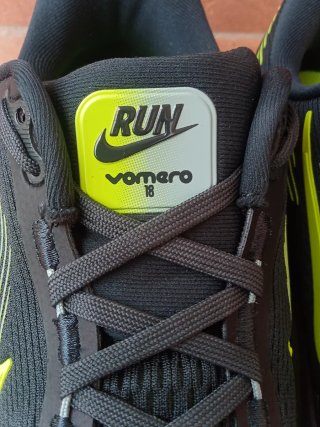 Nike Vomero 18