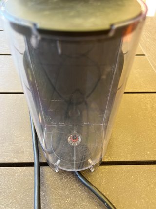Cafetera Nespresso DeLonghi Negra