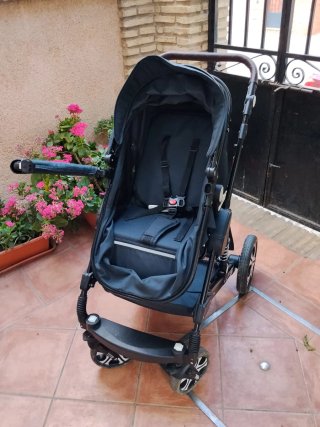Carrito, capazo y silla de paseo negra